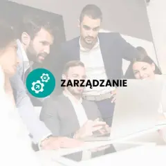 Zespół pracuje nad projektem, dyskutując nad zadaniowym czasem pracy.