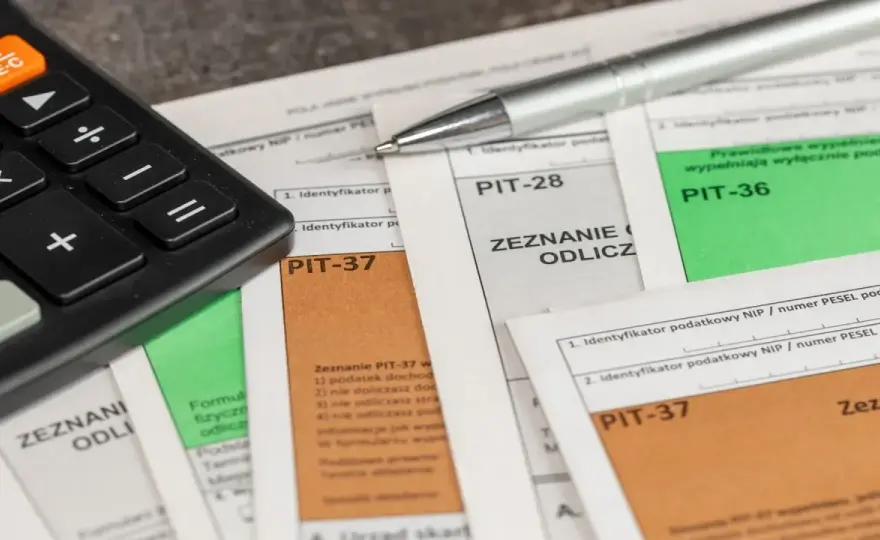 Ile wynosi podatek dochodowy 2026 - Oblicz i zrozum swój PIT