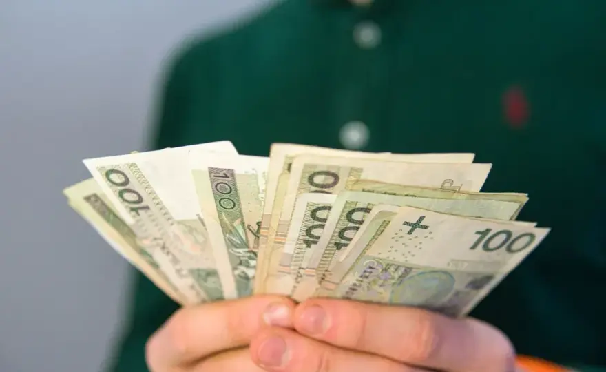 Renta rodzinna - komu przysługuje, ile wynosi i kiedy ZUS wypłaca?