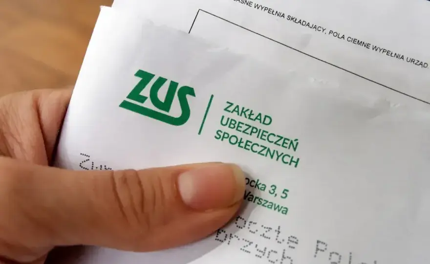 Odprawa emerytalna - komu przysługuje i jak ją policzyć?