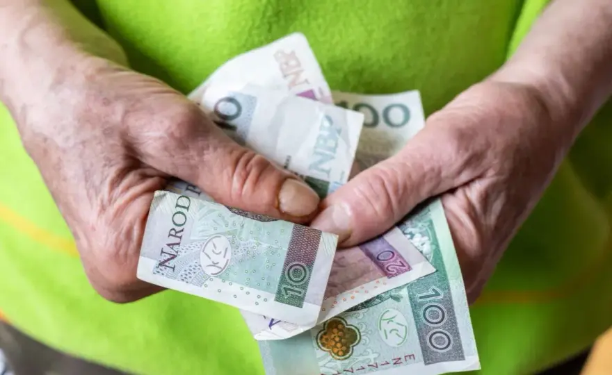 Nowa renta socjalna 2026 - Zmiany, limity, dodatek. Co musisz wiedzieć?