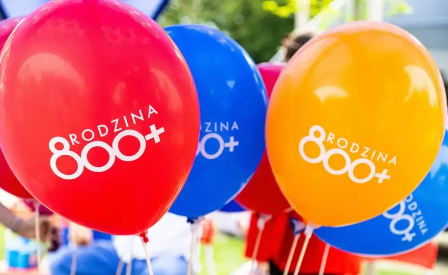 800 plus dla seniora? Sprawdź, jakie świadczenia przysługują
