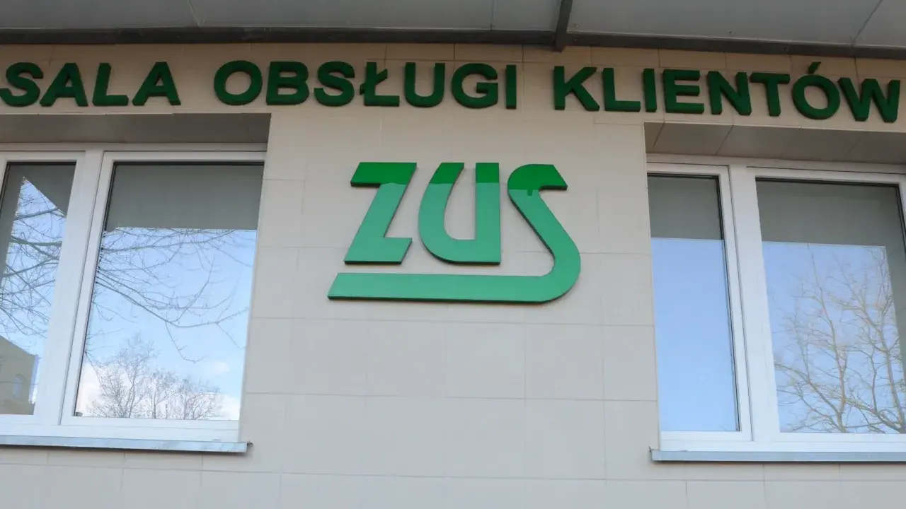 SALA OBSŁUGI KLIENTÓW ZUS. Tu można złożyć wniosek o jednorazową wypłatę z subkonta ZUS.