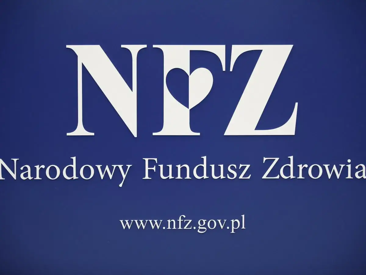Logo NFZ - Narodowy Fundusz Zdrowia. Informacje o oddział NFZ - co wpisać znajdziesz na www.nfz.gov.pl.